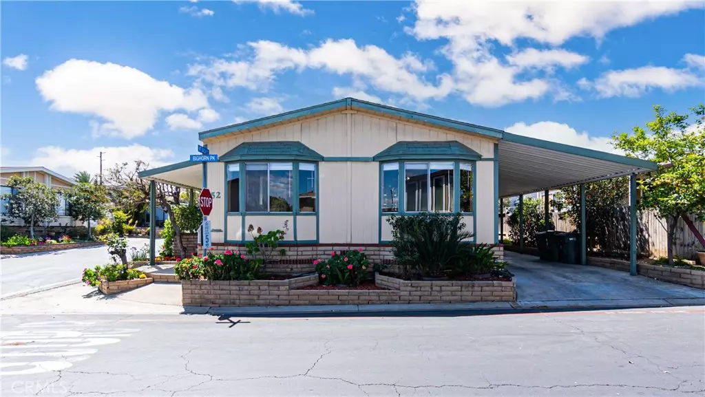 Corona, CA 92881,1550 Rimpau AVE #52