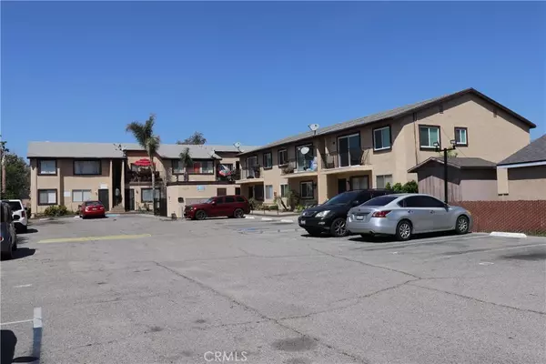 Fontana, CA 92335,8998 Mango AVE #D