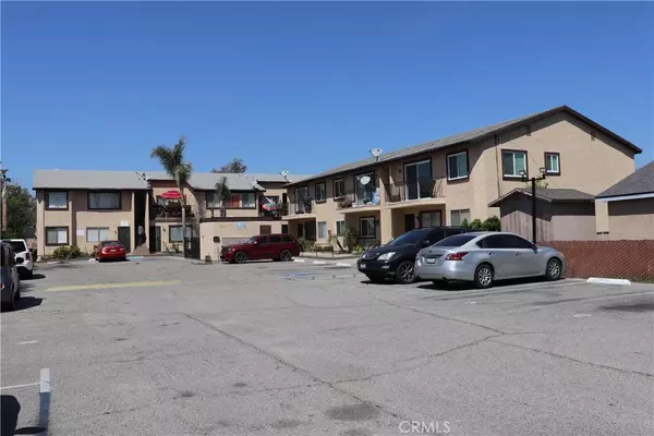 Fontana, CA 92335,8998 Mango AVE #D