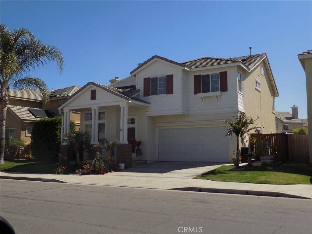 3851 Bluff ST, Perris, CA 92571