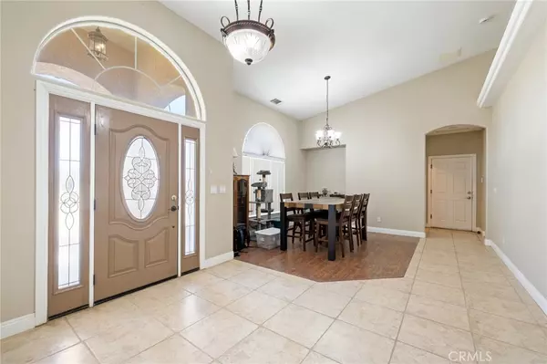 Oak Hills, CA 92344,9269 Daisy RD