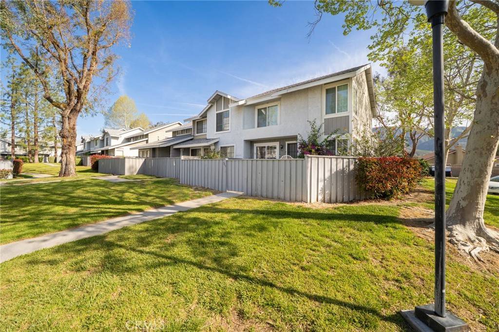 San Bernardino, CA 92407,1380 W 48th ST #113