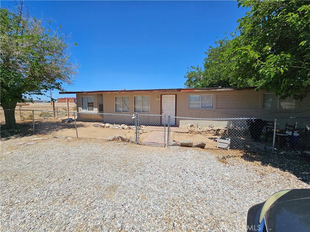 16622 Sequoia ST, Hesperia, CA 92345