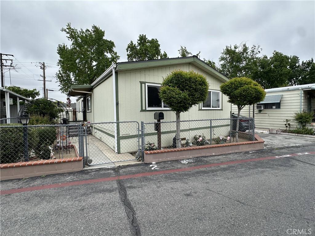 Rialto, CA 92376,250 N Linden AVE #2