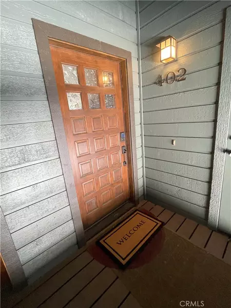 402 Snowcreek RD #402, Mammoth Lakes, CA 93546