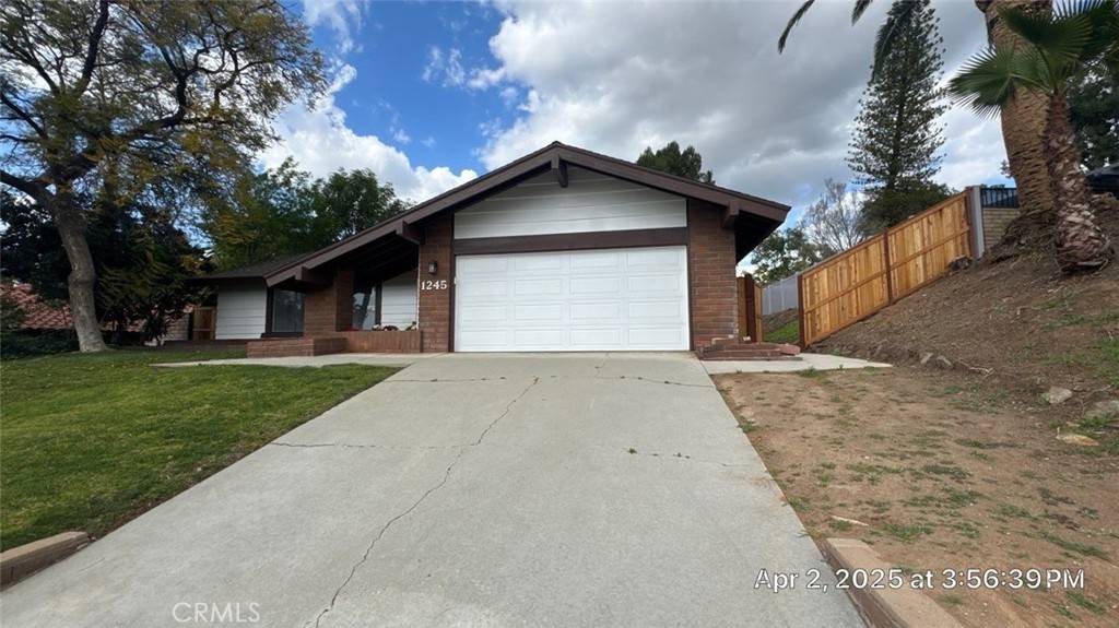 1245 Blazewood ST, Riverside, CA 92507
