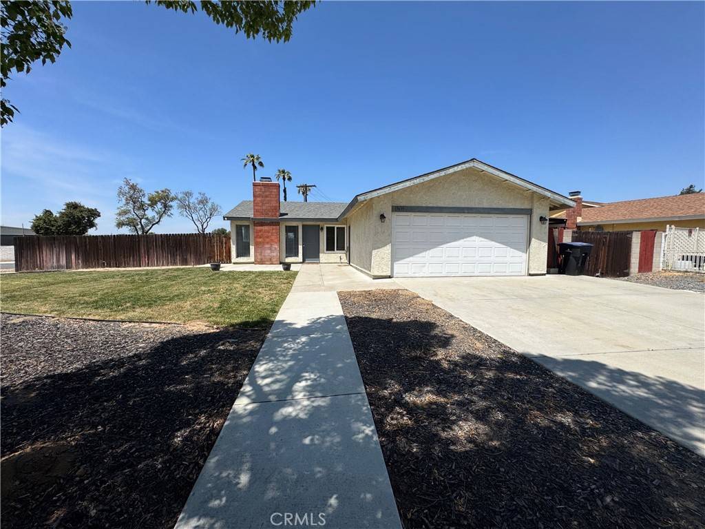 9695 Wichita DR, Riverside, CA 92503