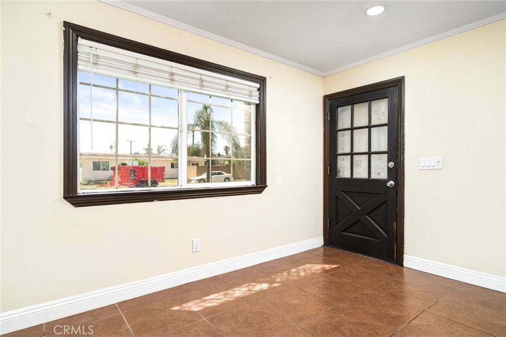 San Bernardino, CA 92404,3705 Conejo DR