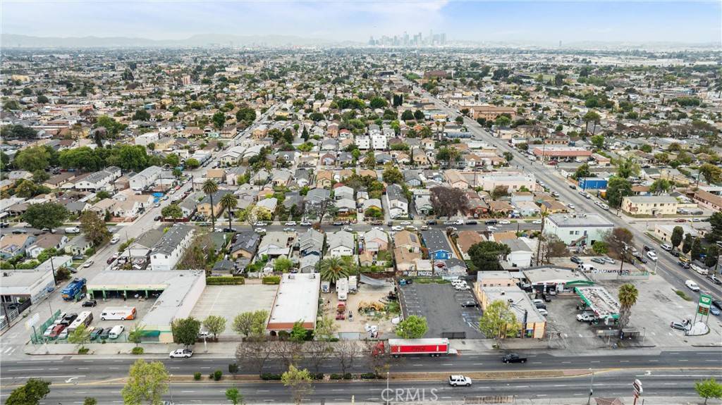 Los Angeles, CA 90003,235 E Manchester AVE