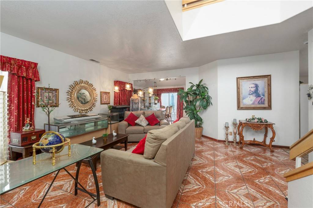 Moreno Valley, CA 92557,22527 Mountain View RD