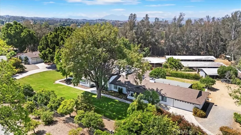 Riverside, CA 92504,2190 St Lawrence ST