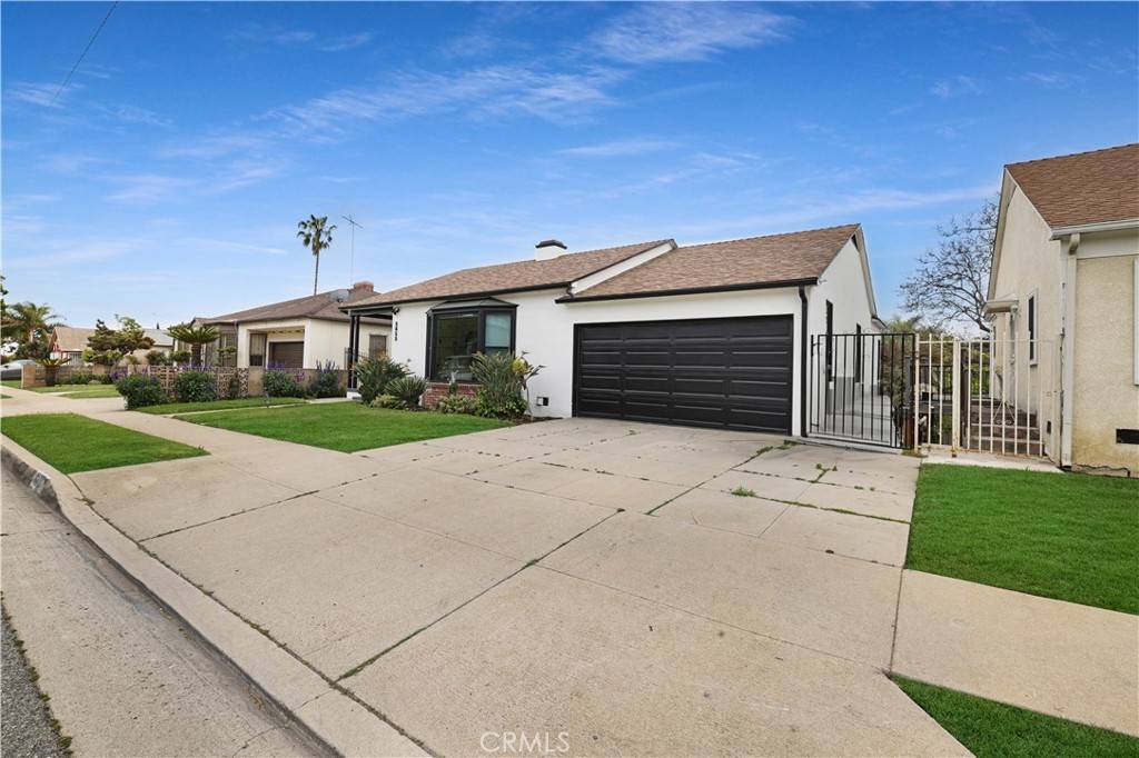 Los Angeles, CA 90056,5853 S La Brea AVE
