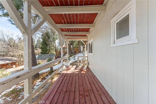 Twin Peaks, CA 92391,25661 Mid LN