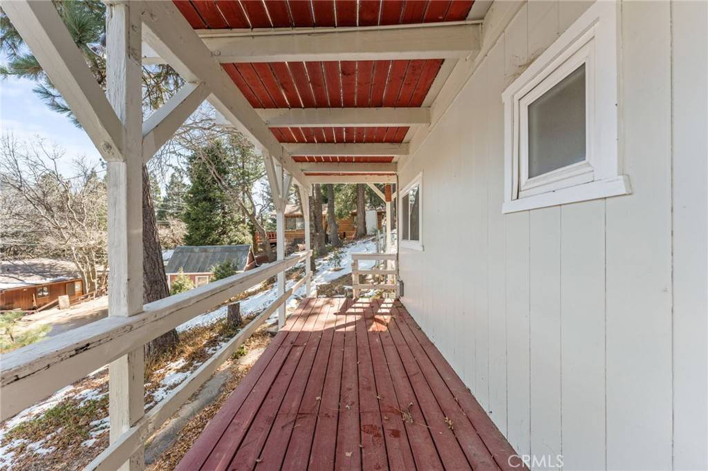 Twin Peaks, CA 92391,25661 Mid LN