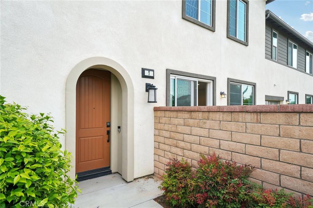 Ontario, CA 91761,3860 S Oasis Paseo #7