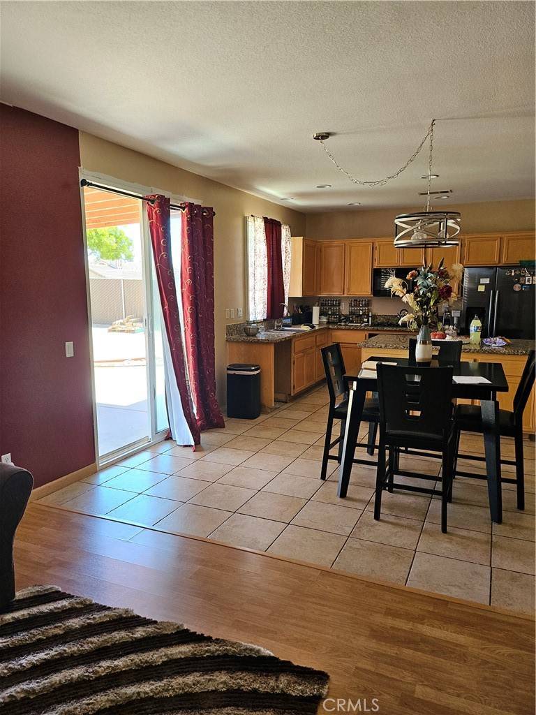 Hesperia, CA 92344,8551 Daybreak CT