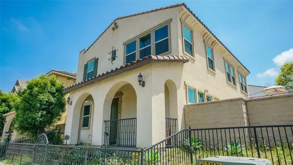 4248 W 5th ST, Santa Ana, CA 92703