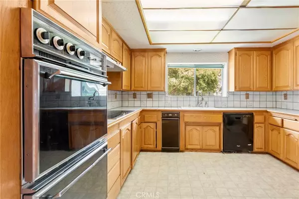 San Dimas, CA 91773,1430 Caballo Ranch RD