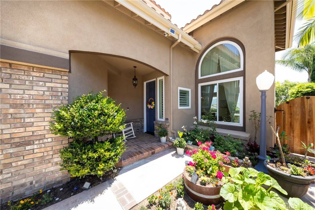 Yorba Linda, CA 92887,5530 Van Gogh WAY