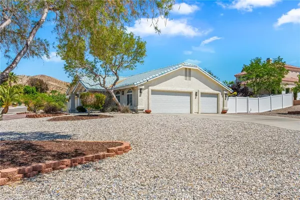 Apple Valley, CA 92307,16501 Menahka RD