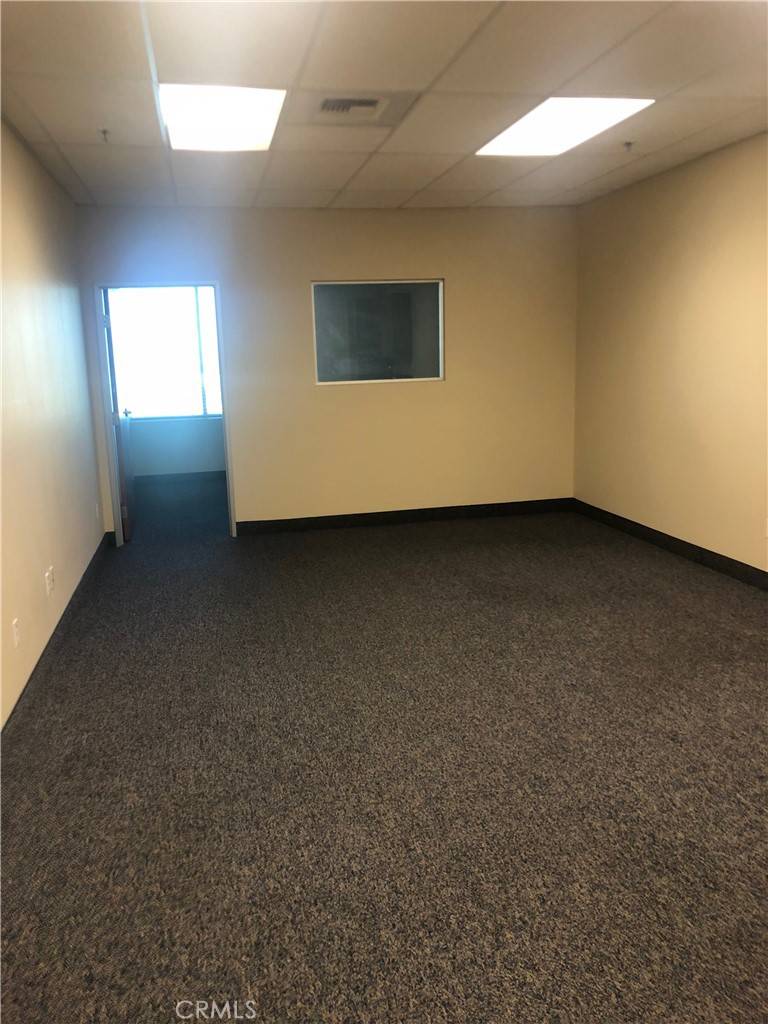 Redlands, CA 92374,1901 Orange Tree LN