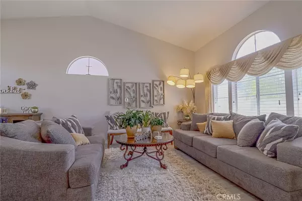 Ontario, CA 91761,2965 Greenbriar DR