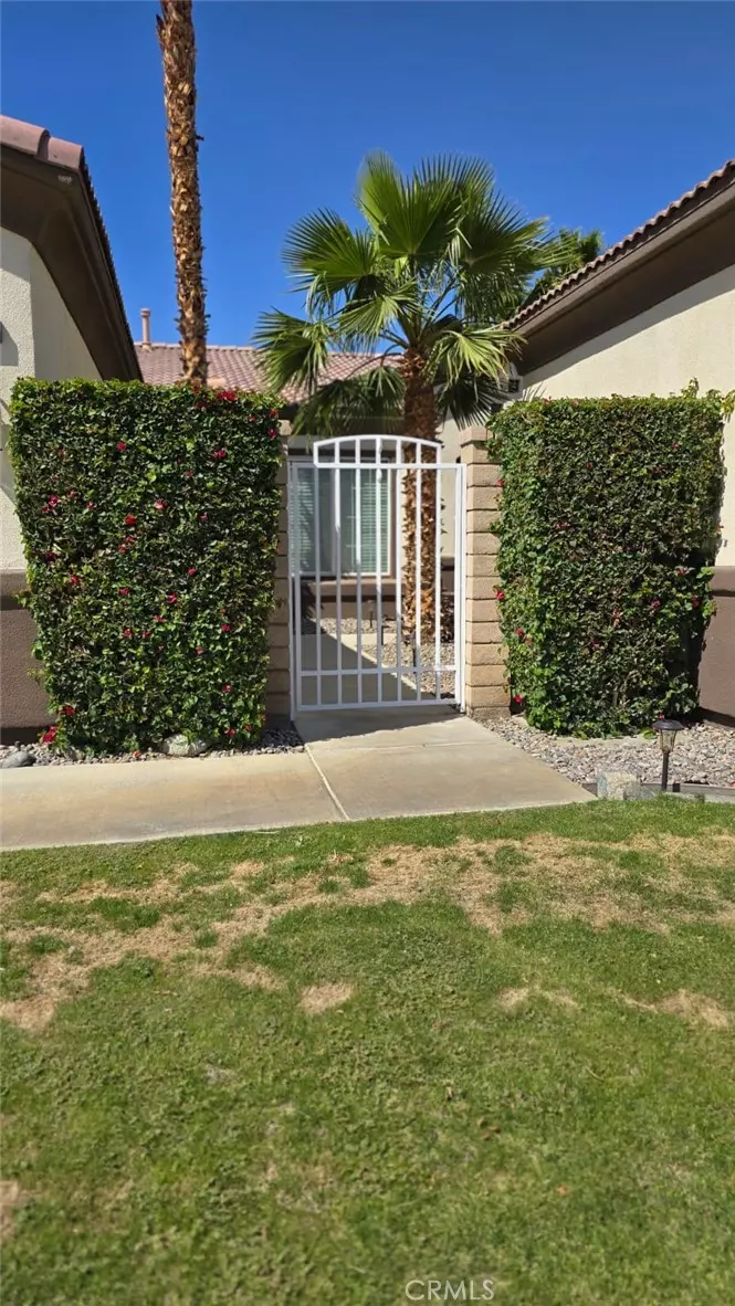 La Quinta, CA 92253,79902 Barcelona DR