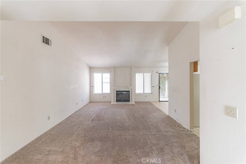 San Jacinto, CA 92583,1434 Senator Way
