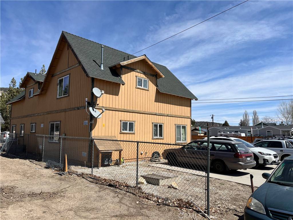 Big Bear City, CA 92314,151 W Meadow LN