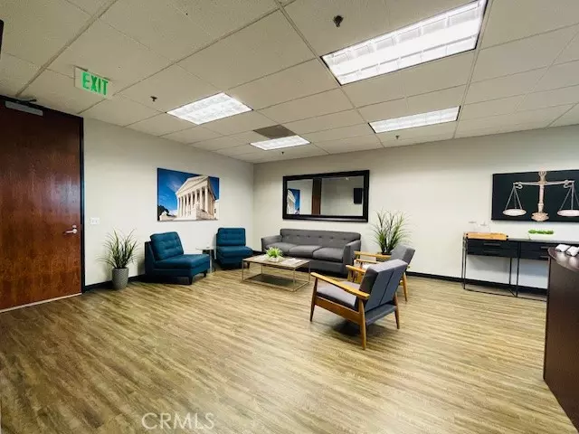 Rancho Cucamonga, CA 91730,8577 Haven AVE #306