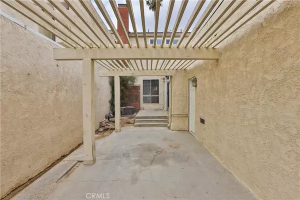 Riverside, CA 92507,845 Daffodil DR