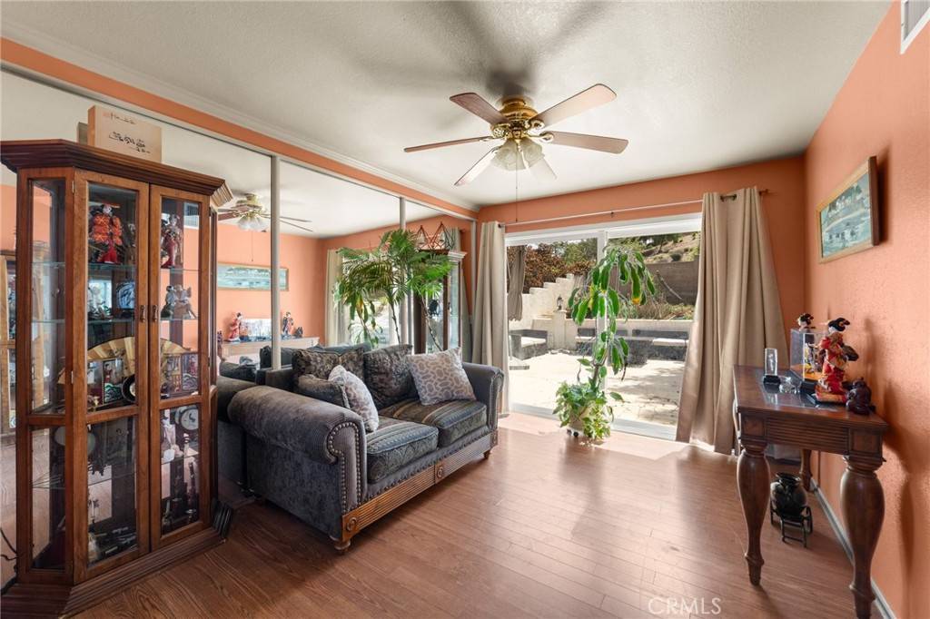 Jurupa Valley, CA 92509,4944 Pinnacle ST