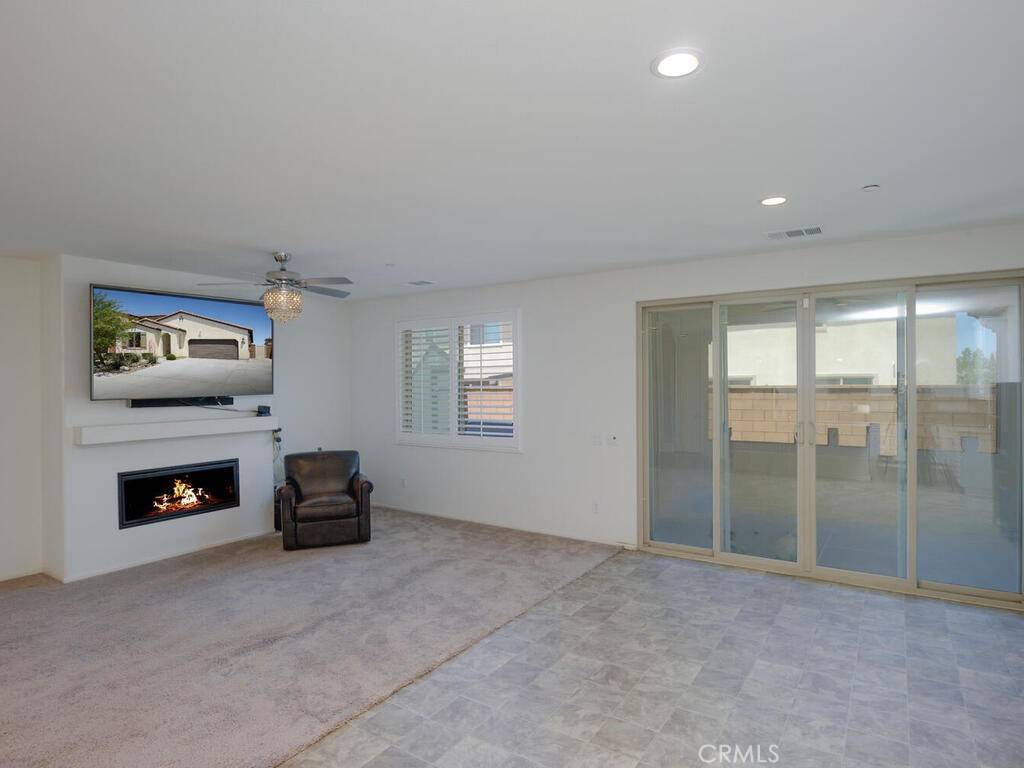 Victorville, CA 92392,11592 Echo Glen ST