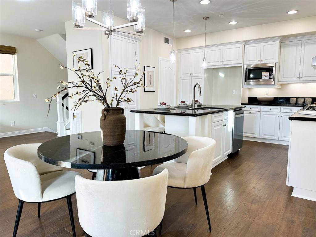 Newport Beach, CA 92660,20304 Estuary LN