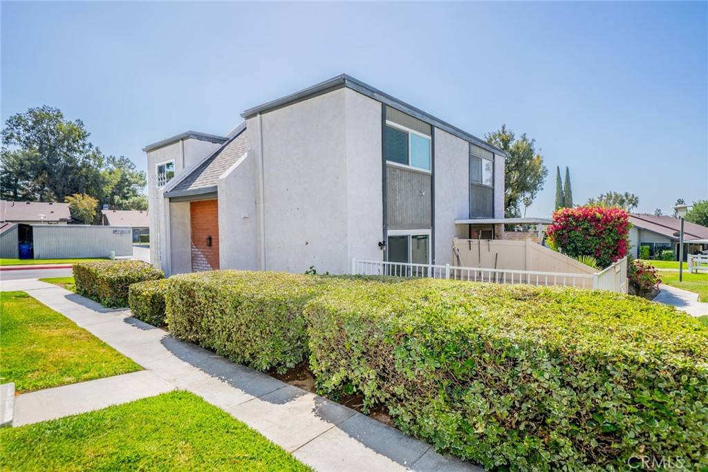 Jurupa Valley, CA 92509,6143 Avenue Juan Diaz
