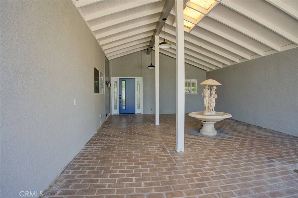 Bakersfield, CA 93309,6405 Hesketh DR