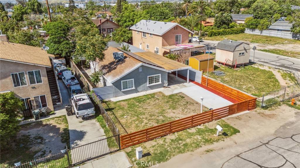 San Bernardino, CA 92410,24688 Court ST