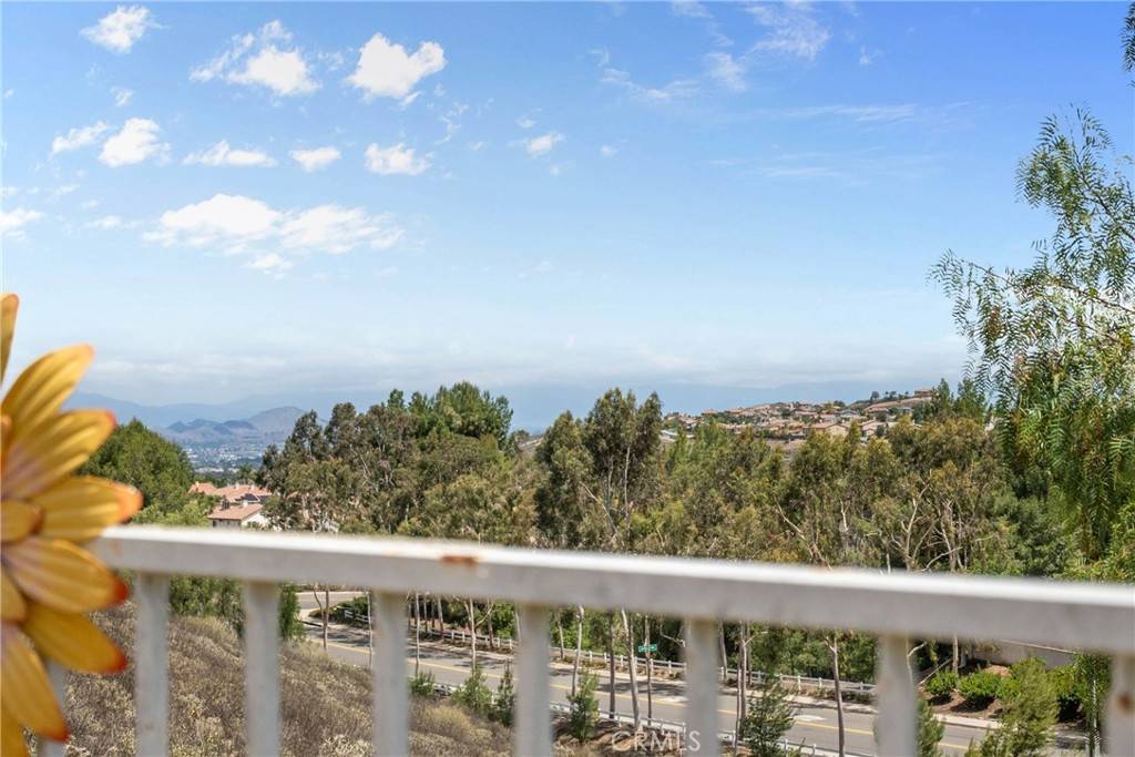 Riverside, CA 92503,17860 Park Vista CT