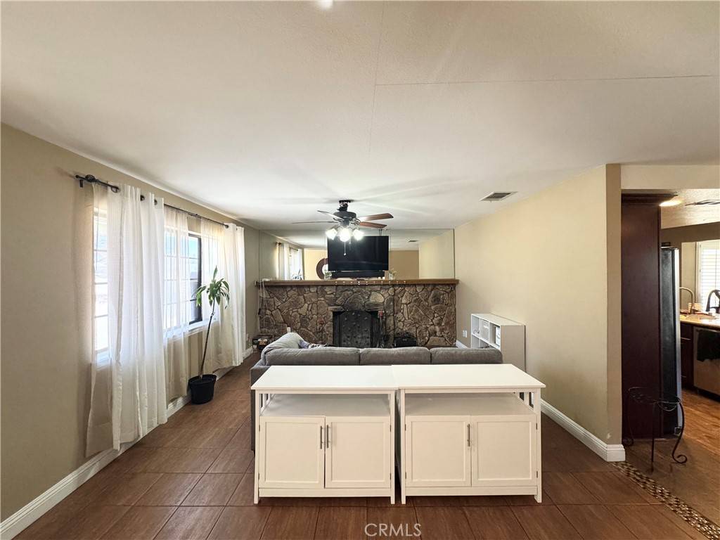 Hesperia, CA 92345,7425 I AVE