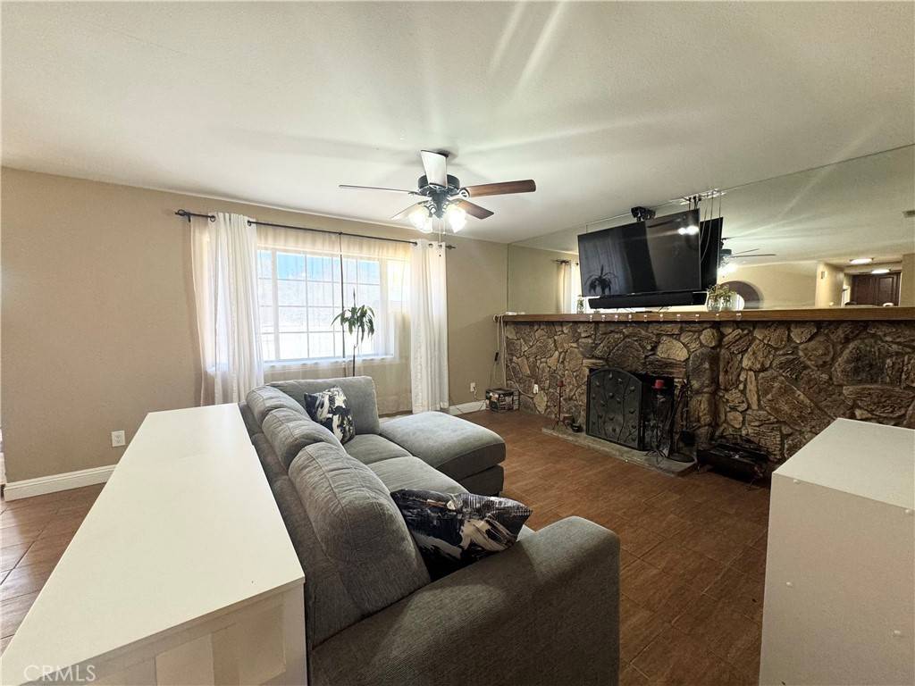 Hesperia, CA 92345,7425 I AVE
