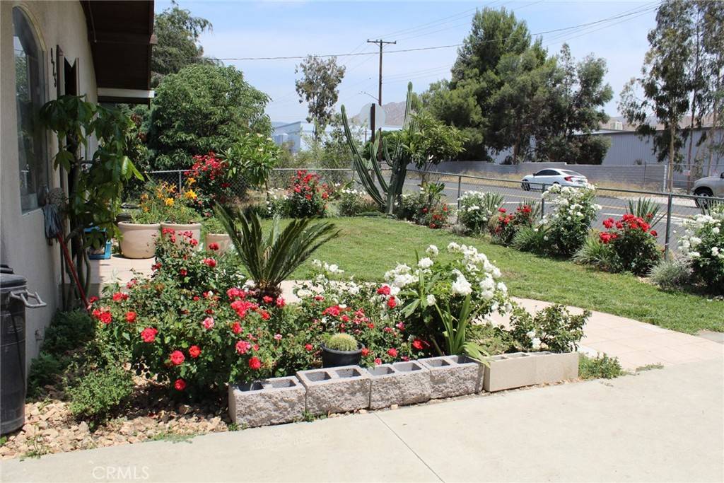 Riverside, CA 92507,975 E CITRUS ST