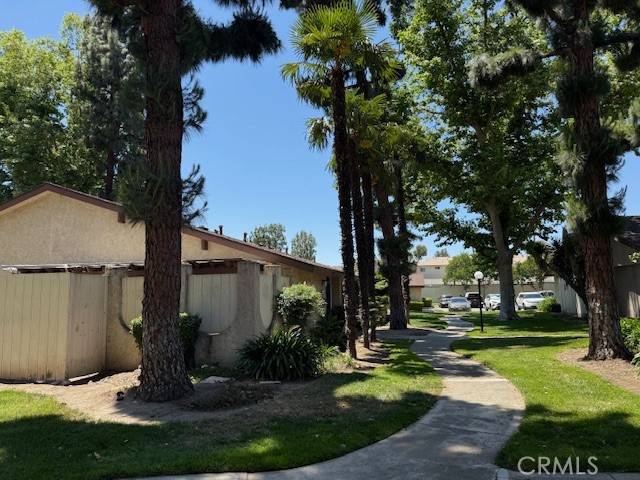 Upland, CA 91786,1453 W 7th ST