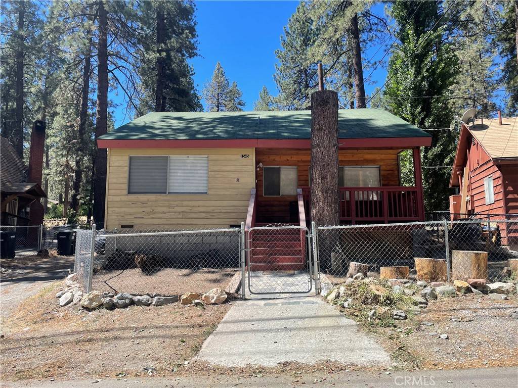 1545 Ross ST, Wrightwood, CA 92397