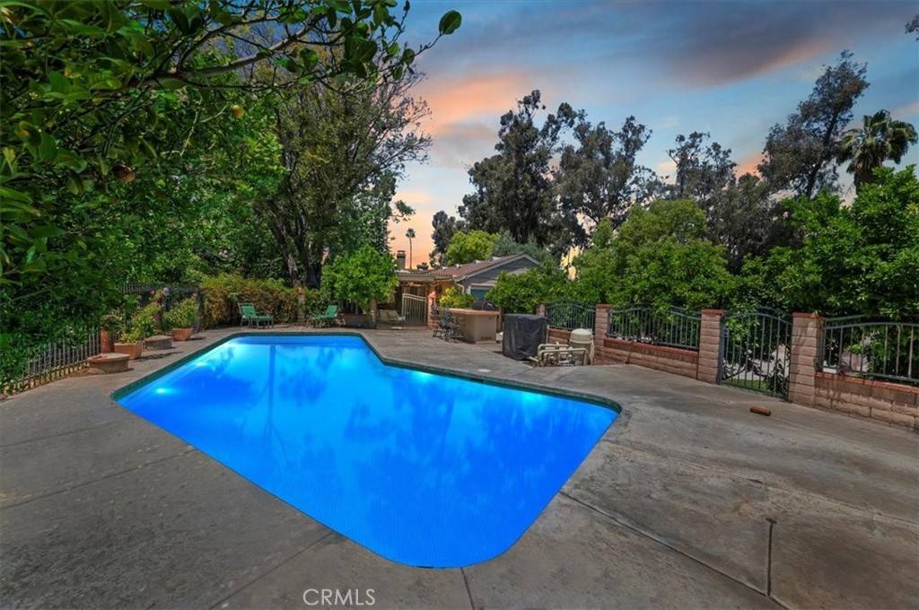 Riverside, CA 92504,8180 Victoria AVE