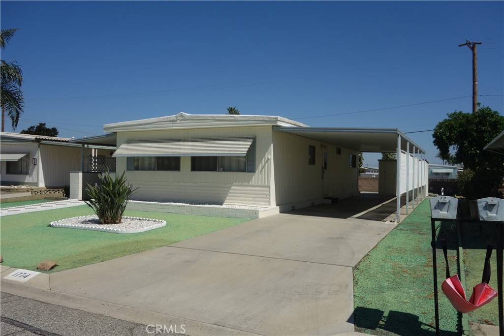 Hemet, CA 92545,1774 Santiago WAY