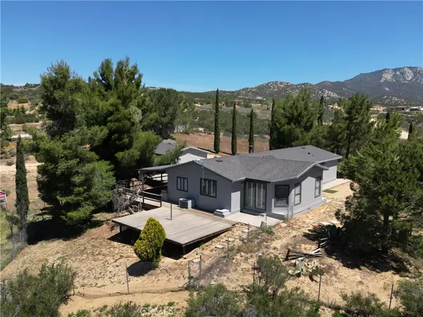 40755 Lakeshore BLVD, Aguanga, CA 92536