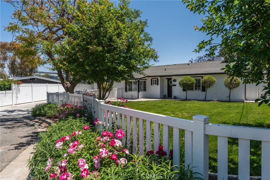 Riverside, CA 92506,4674 Norton PL
