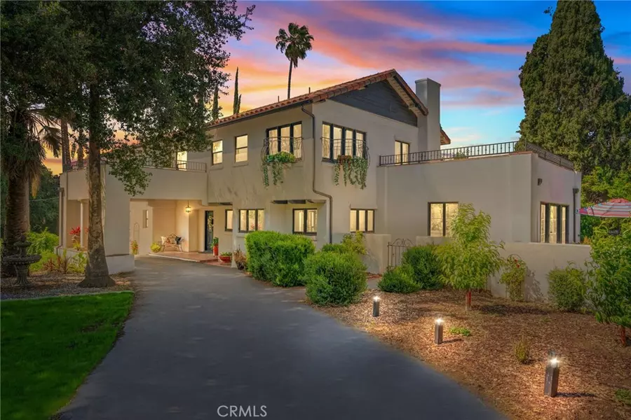 24 W Hilton AVE, Redlands, CA 92373