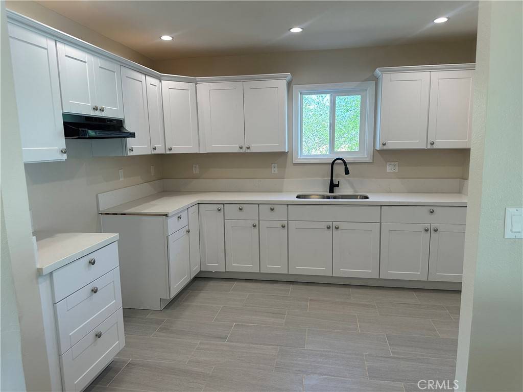 Jurupa Valley, CA 92509,2480 Hall AVE