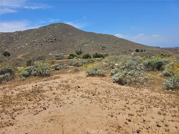 Colton, CA 92324,1 Luane TRL